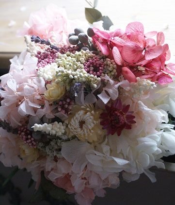 Ramo de novia de flores preservadas