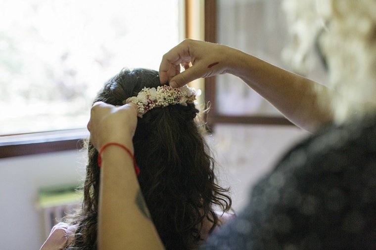 Tiara de novia de flores preservadas